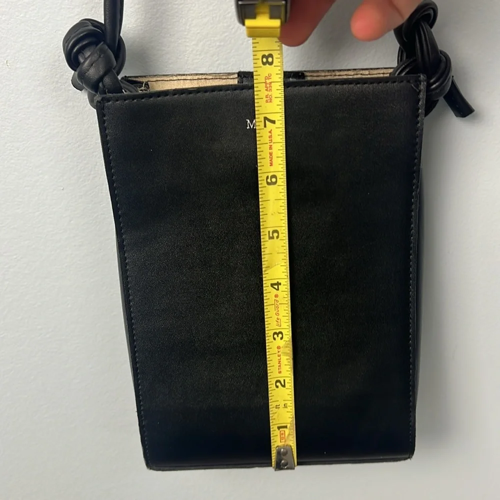 Mur women’s black crossbody knot strap purse